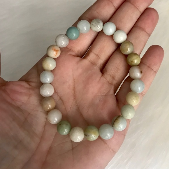 Amazonite Stretch Bracelet - Picture 2 of 4